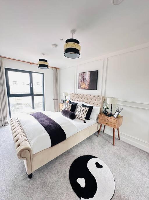 Central Derby Urban 2 Bedroom Flat - An Oasis Of Elegance! Free Parking And Wifi Suitable For Families And Professionals ภายนอก รูปภาพ