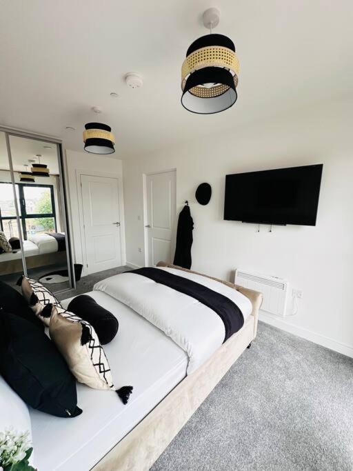 Central Derby Urban 2 Bedroom Flat - An Oasis Of Elegance! Free Parking And Wifi Suitable For Families And Professionals ภายนอก รูปภาพ